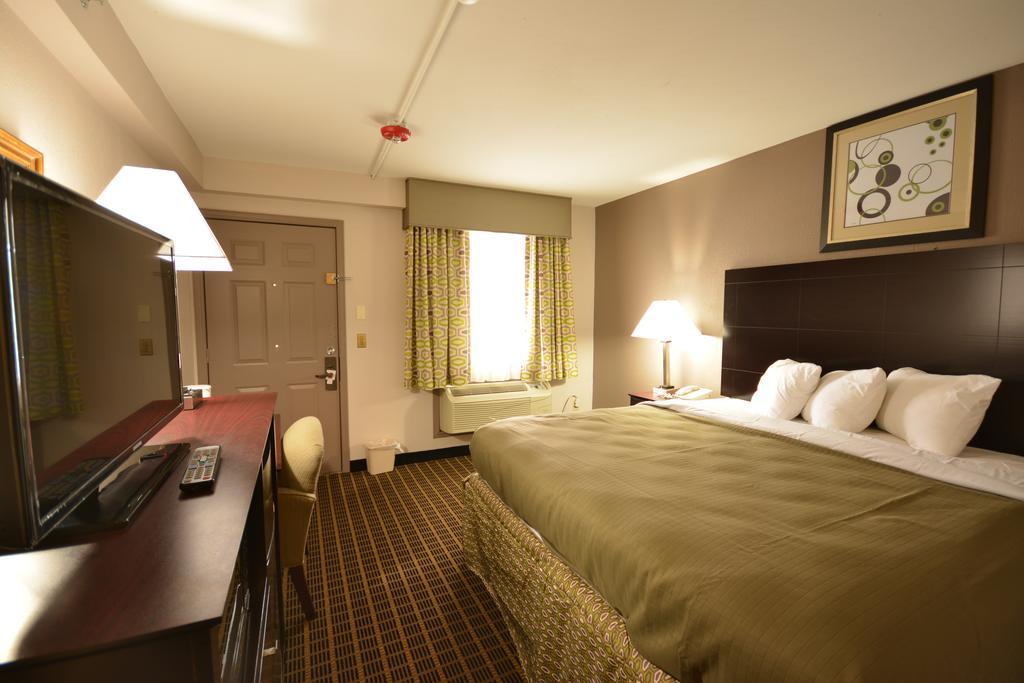 Econo Lodge Birmingham Гувер Екстер'єр фото